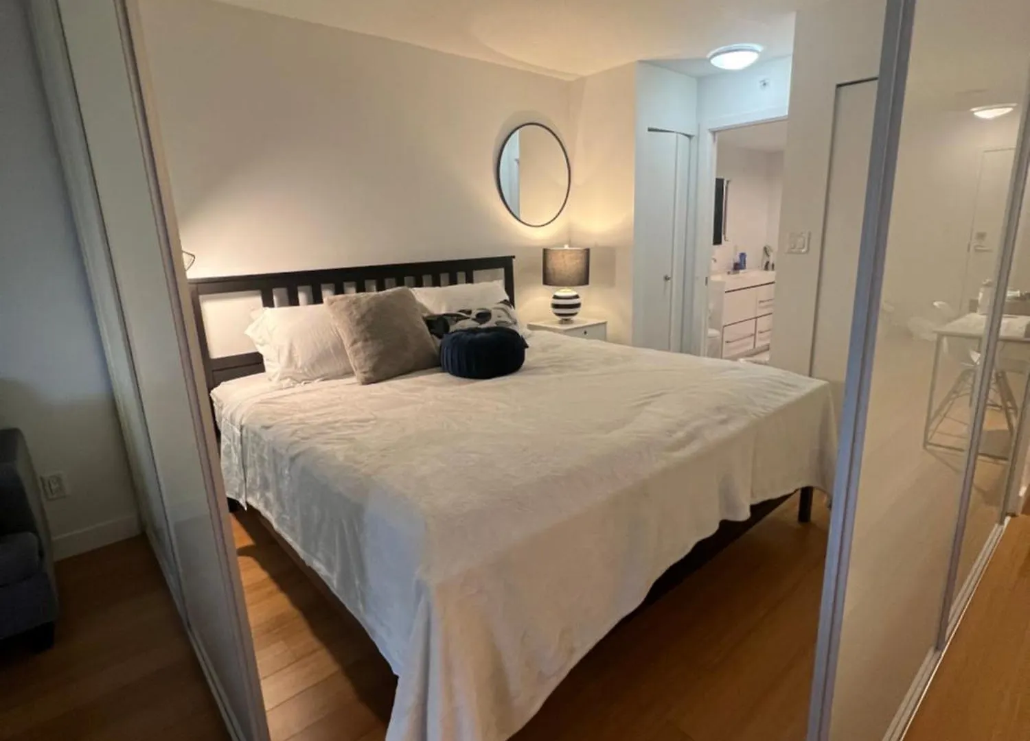 Modern Chinatown - Entire Apartment